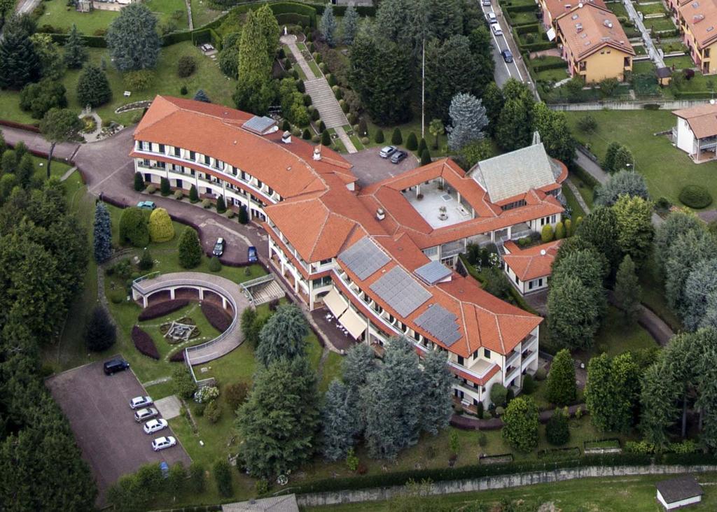 Centro Di Spiritualita Maria Candida Armeno Екстер'єр фото