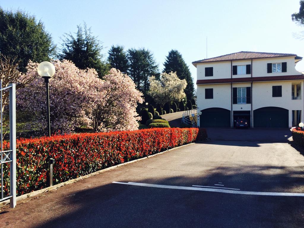 Centro Di Spiritualita Maria Candida Armeno Екстер'єр фото