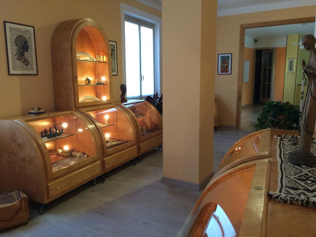 Centro Di Spiritualita Maria Candida Armeno Екстер'єр фото